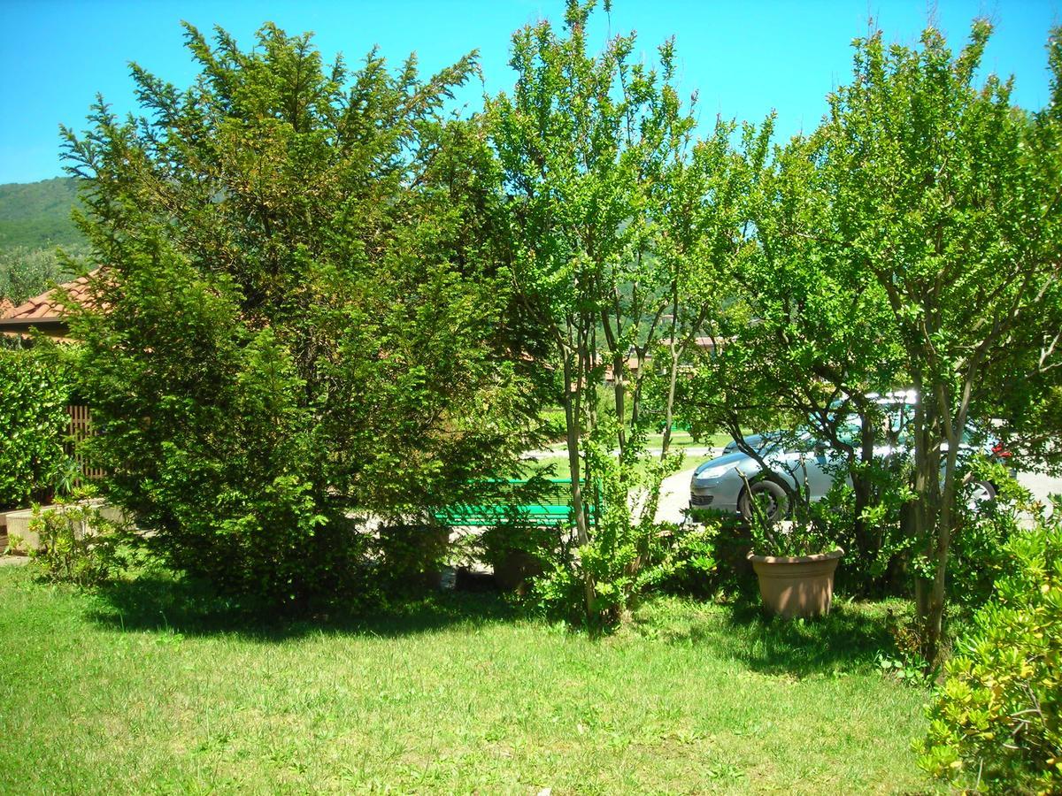 Bed and Breakfast La Folaga Гавирате Экстерьер фото