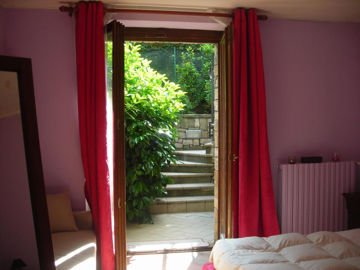 Bed and Breakfast La Folaga Гавирате Экстерьер фото
