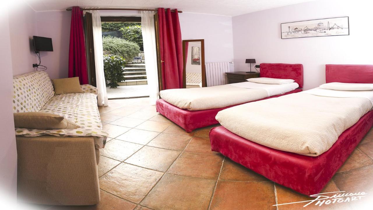Bed and Breakfast La Folaga Гавирате Экстерьер фото